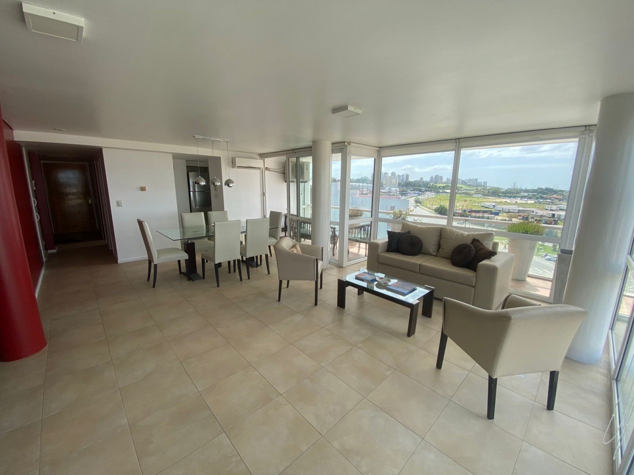 Venta- Departamento 4 ambientes "Edificio Le Marche".