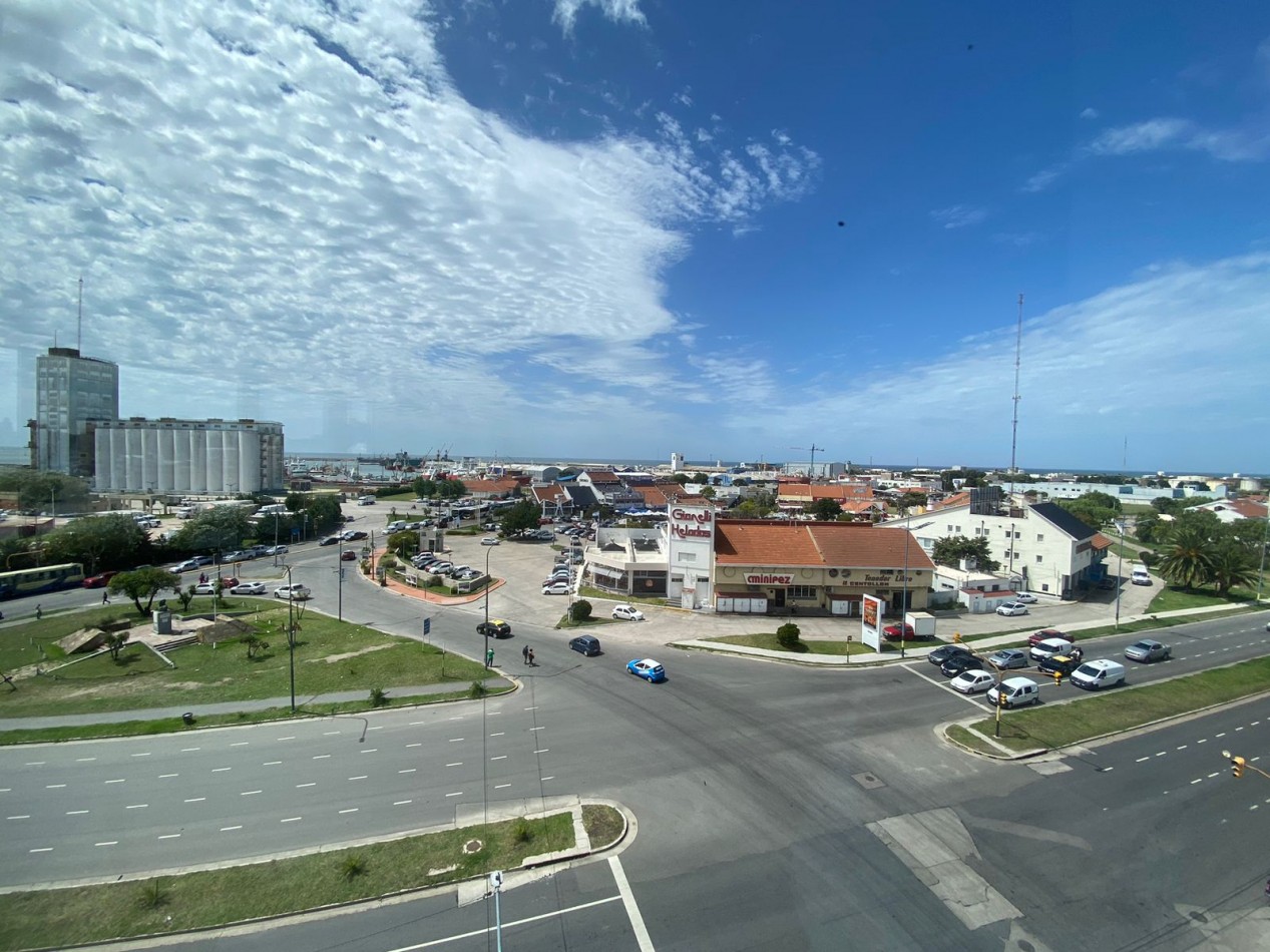 Venta- Departamento 4 ambientes "Edificio Le Marche".