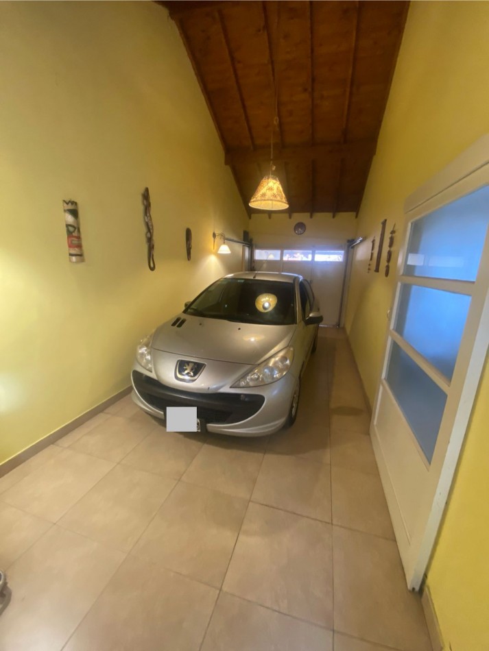 Venta- Casa cuatro ambientes totalmente reciclada.