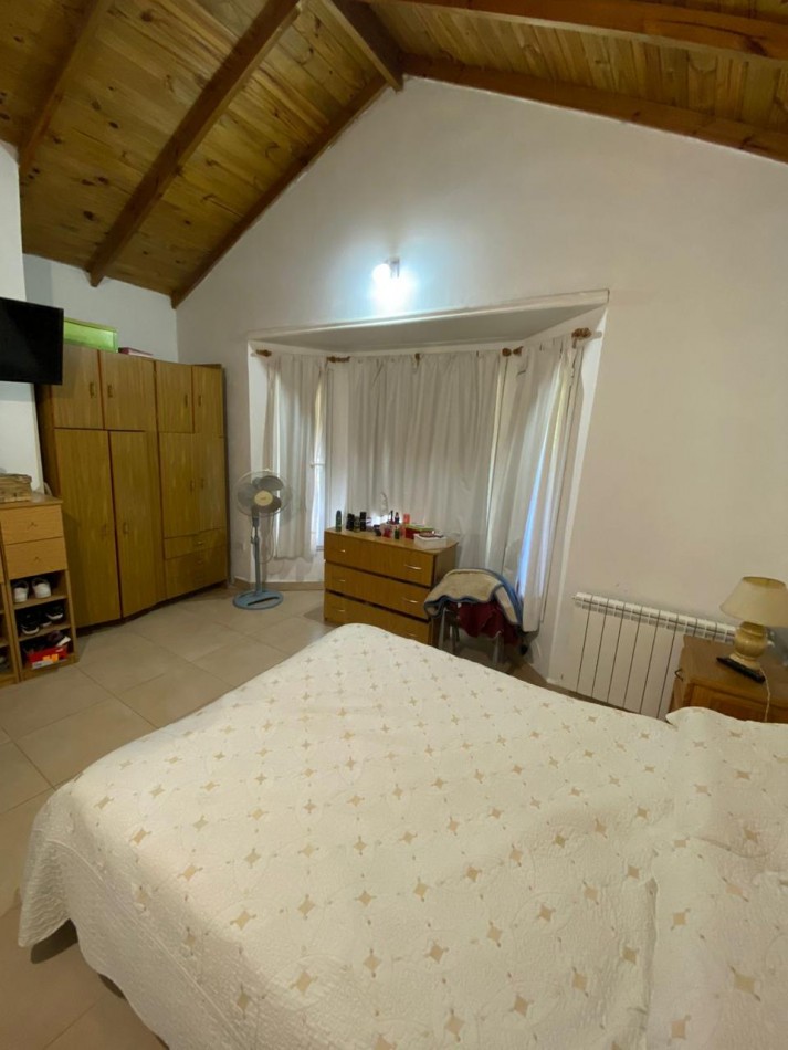 Venta- Casa de 3 ambientes con jardin, ubicada en el Bosque Peralta Ramos.