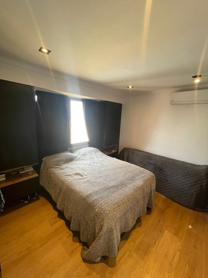 Venta- Departamento dos ambientes a 100 mts. de la costa.