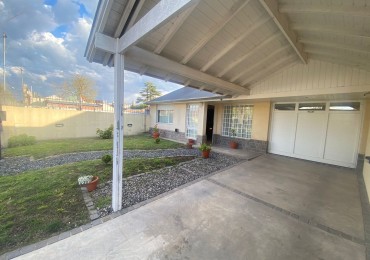 Venta- Casa cuatro ambientes totalmente reciclada.